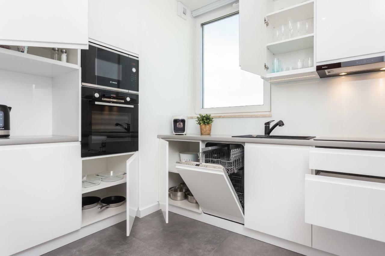 Mogilska Tower Apartments Near Tauron Arena By Inpoint - Free Underground Parking Cracovie Extérieur photo